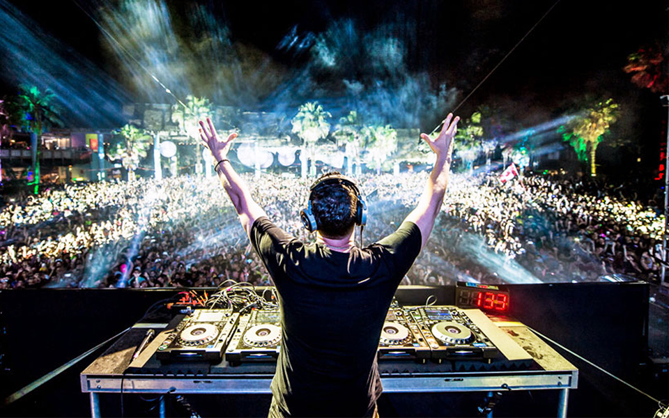 Velvet_Bass_DJ_2